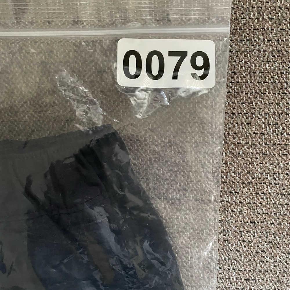 Patagonia Women’s Barely Baggies 2.5” Shorts XS Black - Picture 10 of 12